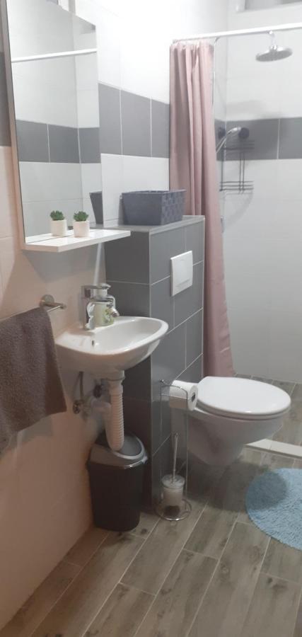 Apartment Vrljika,With Private Pool,Bikes,Garage Imotski Exterior photo